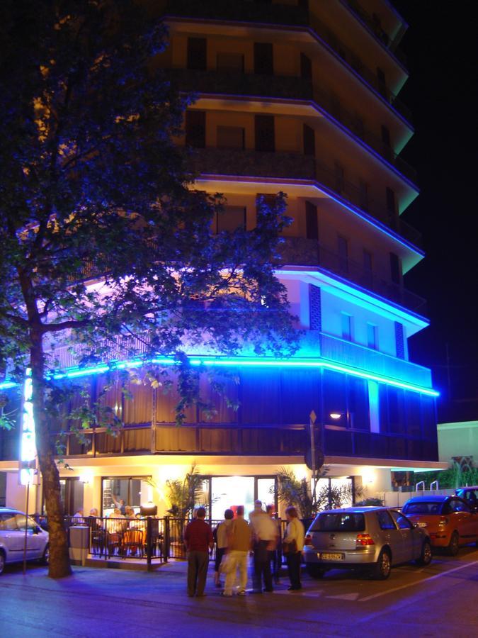 Hotel Gambrinus Rimini Ngoại thất bức ảnh