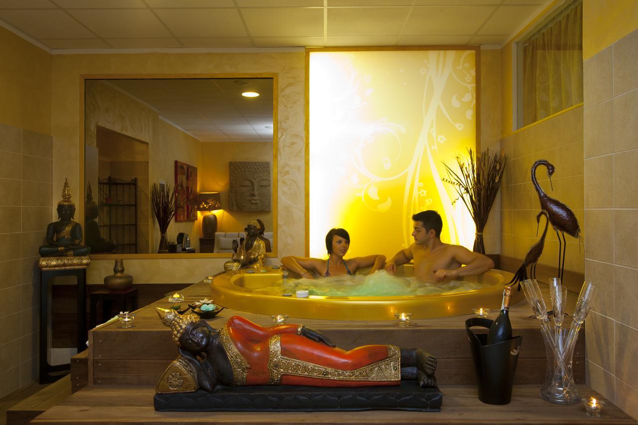 Hotel Gambrinus Rimini Ngoại thất bức ảnh
